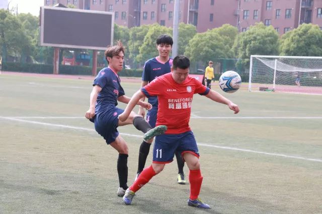电讯报谈切尔西如何买得起罗杰斯：仅靠卖人就已经赚了不少钱
